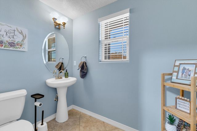 8404 Wild Dunes Avenue NW, Albuquerque, NM 87120