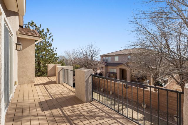 8404 Wild Dunes Avenue NW, Albuquerque, NM 87120