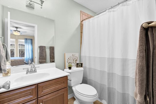 8404 Wild Dunes Avenue NW, Albuquerque, NM 87120