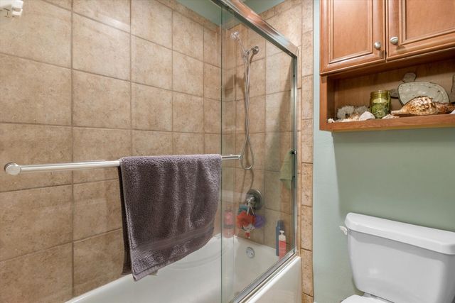 8404 Wild Dunes Avenue NW, Albuquerque, NM 87120