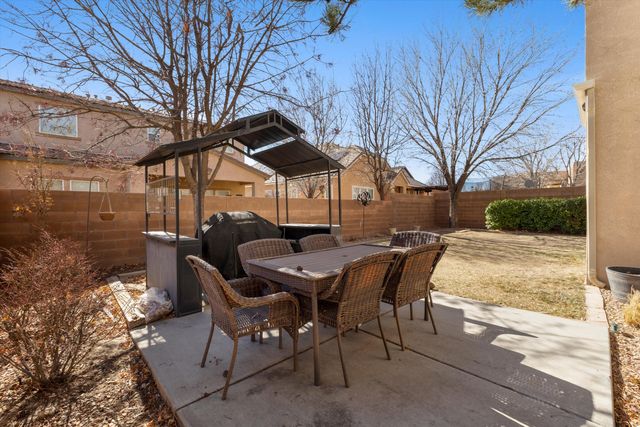 8404 Wild Dunes Avenue NW, Albuquerque, NM 87120