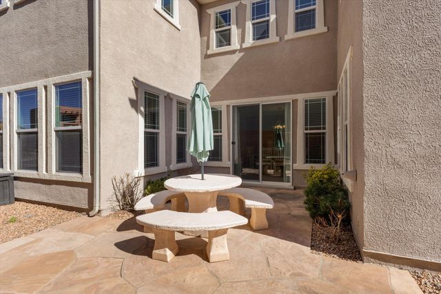 8404 Wild Dunes Avenue NW, Albuquerque, NM 87120