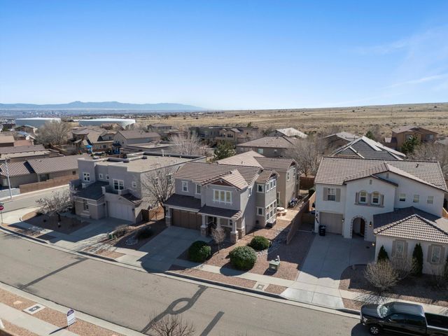 8404 Wild Dunes Avenue NW, Albuquerque, NM 87120