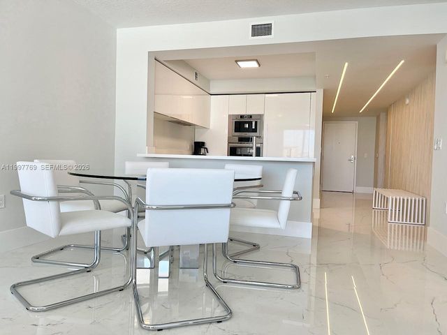 330 Sunny Isles Blvd 5-905, Sunny Isles Beach, FL 33160