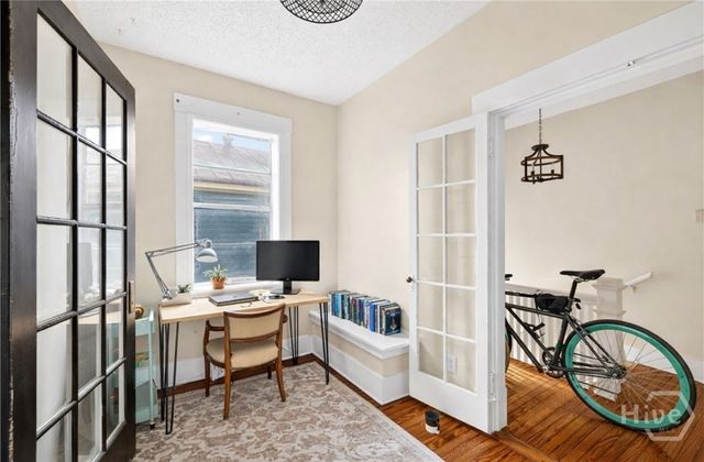 515 E Duffy Street, Savannah, GA 31401