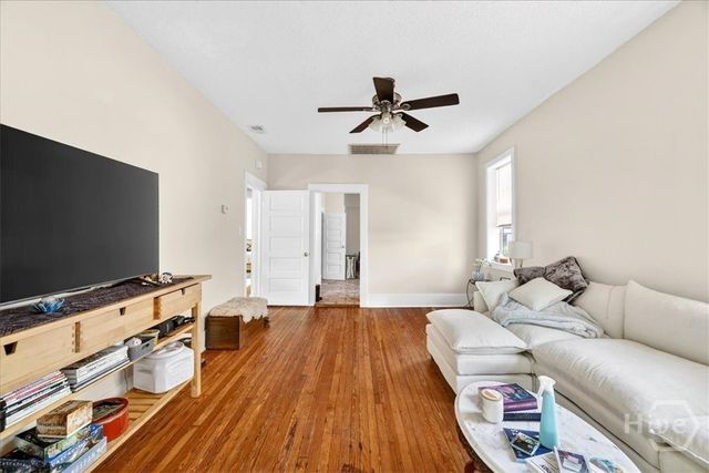 515 E Duffy Street, Savannah, GA 31401