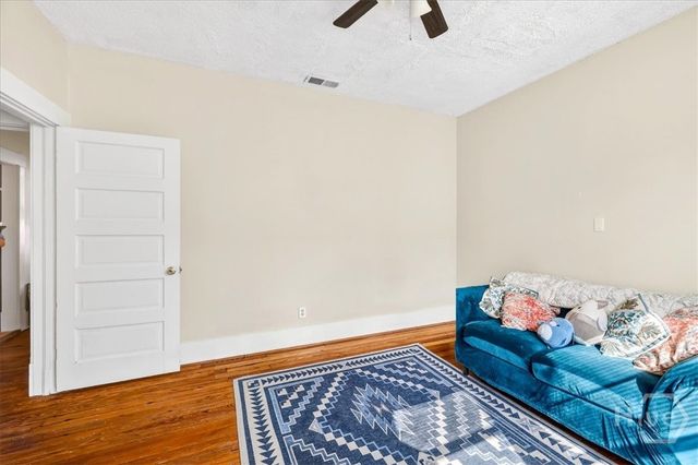 515 E Duffy Street, Savannah, GA 31401