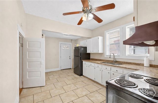 515 E Duffy Street, Savannah, GA 31401