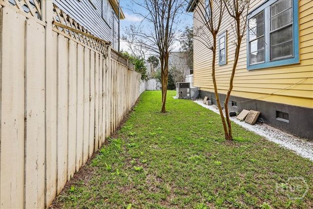 515 E Duffy Street, Savannah, GA 31401