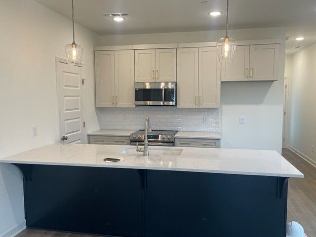 169 Bess Blvd, Spring Hill, TN 37174