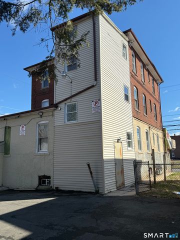 198 Oak Street, New Britain, CT 06051