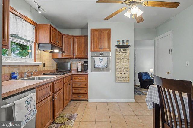 903 CAUSEZ AVE, Claymont, DE 19703