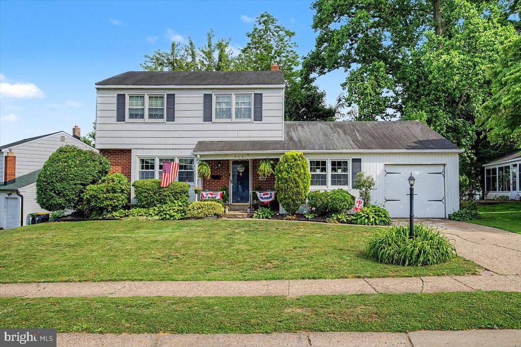 903 CAUSEZ AVE, Claymont, DE 19703