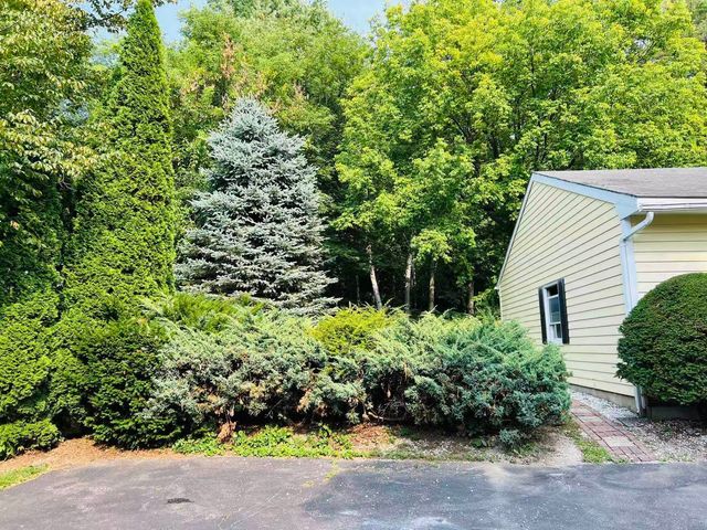 303 Pinehurst Drive, Shelburne, VT 05482