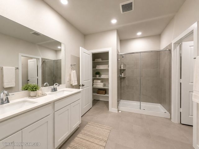 72 Palouse Street, Red Oak, TX 75154