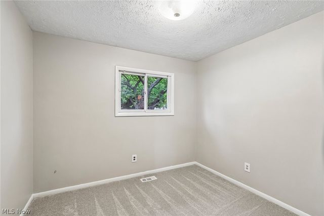 8278 Dallas Drive, Mentor, OH 44060