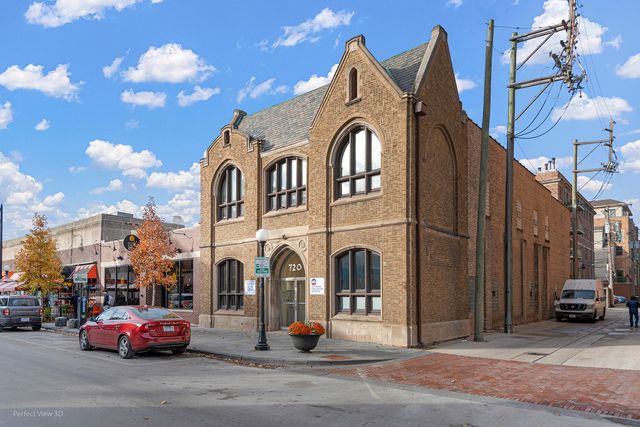 720 Lake Street, Oak Park, IL 60301