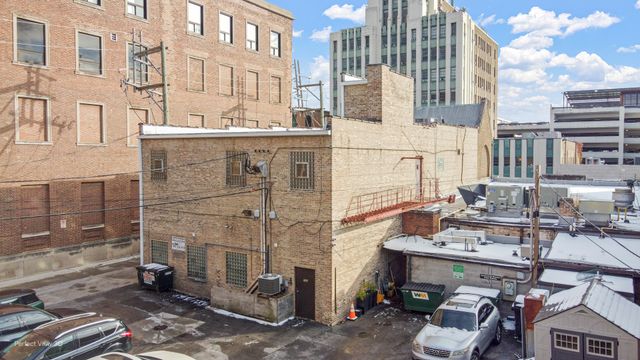 720 Lake Street, Oak Park, IL 60301