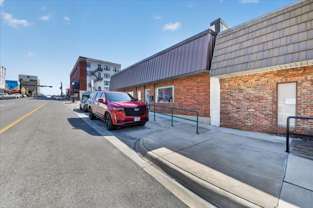 221-223 N Locust Street, Denton, TX 76201