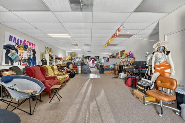 221-223 N Locust Street, Denton, TX 76201