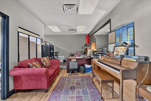 221-223 N Locust Street, Denton, TX 76201