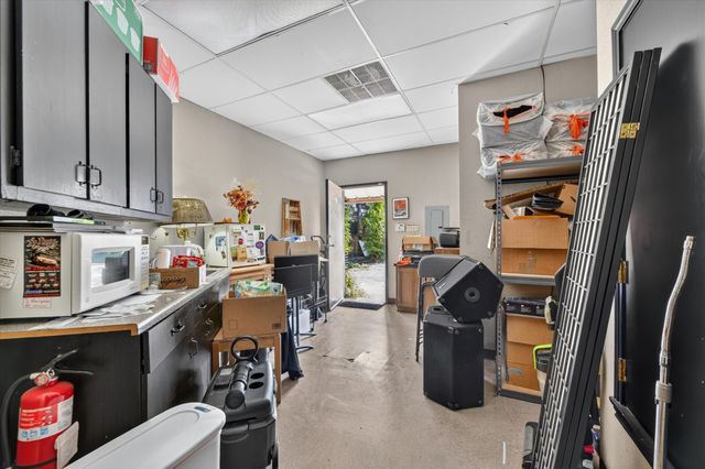 221-223 N Locust Street, Denton, TX 76201