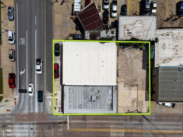 221-223 N Locust Street, Denton, TX 76201