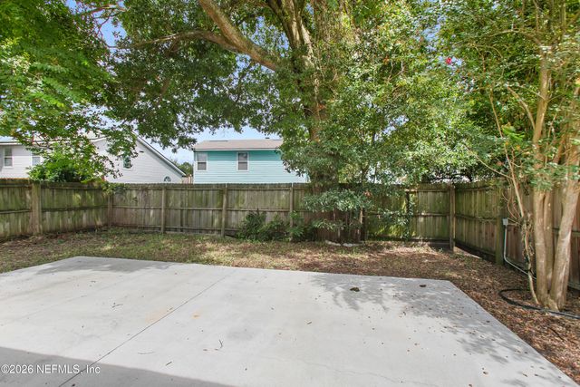 7323 LAWN TENNIS Lane, Jacksonville, FL 32277