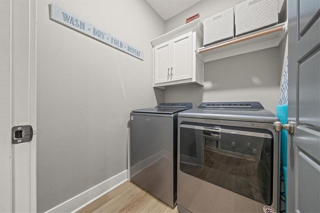 12100 Astor Court, Peculiar, MO 64078