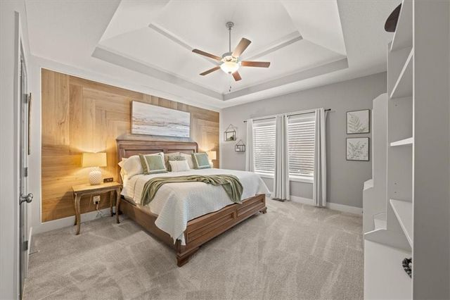 12100 Astor Court, Peculiar, MO 64078