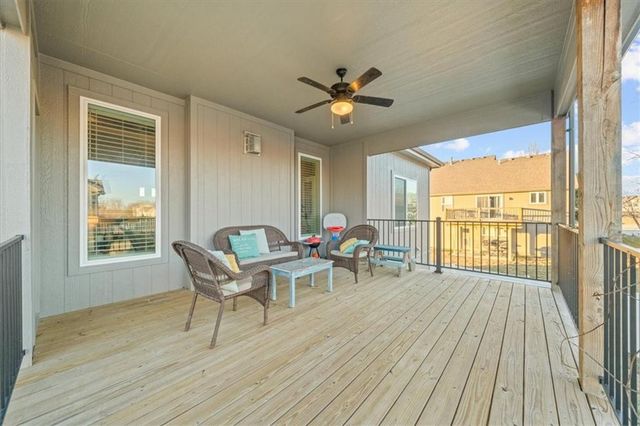 12100 Astor Court, Peculiar, MO 64078