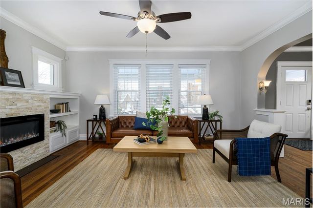 7334 Bruno Avenue, Richmond Heights, MO 63117