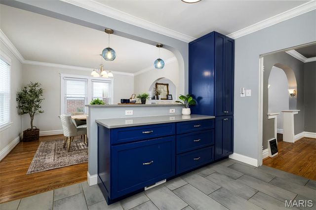 7334 Bruno Avenue, Richmond Heights, MO 63117