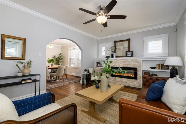 7334 Bruno Avenue, Richmond Heights, MO 63117