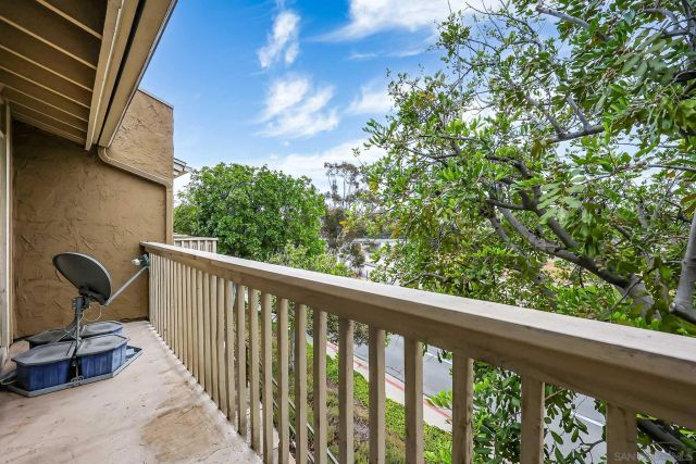 7700 Parkway Dr Unit 2, La Mesa, CA 91942