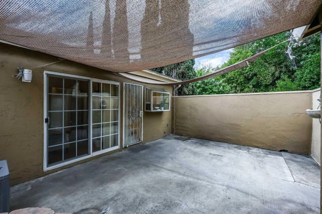 7700 Parkway Dr Unit 2, La Mesa, CA 91942