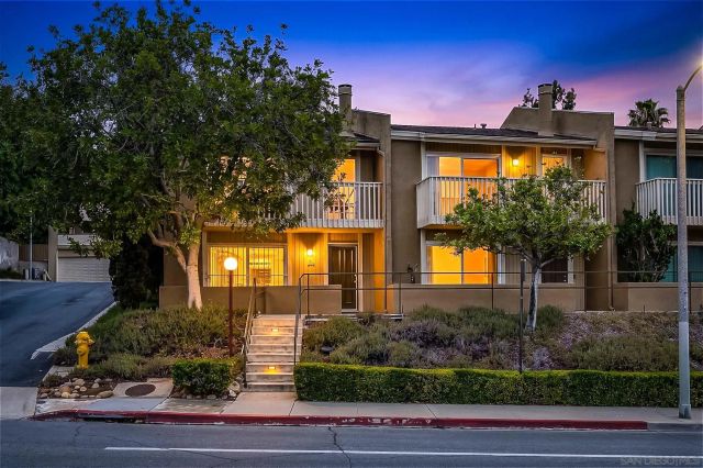 7700 Parkway Dr Unit 2, La Mesa, CA 91942