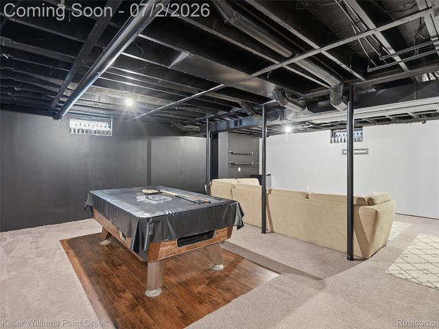 25689 Peppertree Lane, Warren, MI 48091