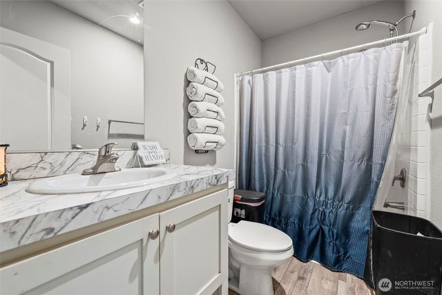 3762 W Cloquallum Road, Shelton, WA 98584