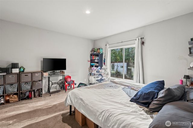 3762 W Cloquallum Road, Shelton, WA 98584