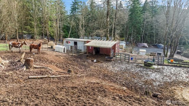 3762 W Cloquallum Road, Shelton, WA 98584