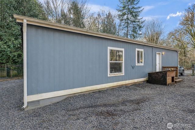 3762 W Cloquallum Road, Shelton, WA 98584