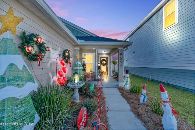 9652 BRIDGEWAY Avenue, Jacksonville, FL 32222