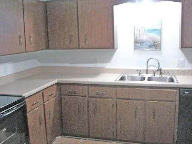1671 FORD ROAD, Mims, FL 32754