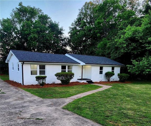 1230 Lewis Street, Eden, NC 27288