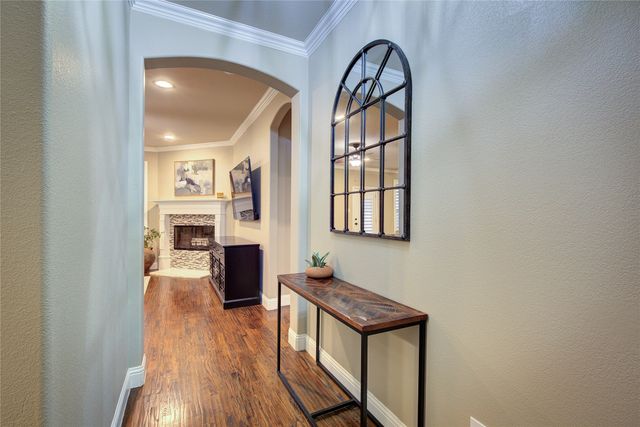 306 Derick Drive, Fate, TX 75189