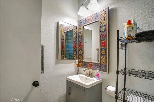 33063 Romero, Temecula, CA 92592