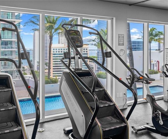 60 SW 13th St 3609, Miami, FL 33130