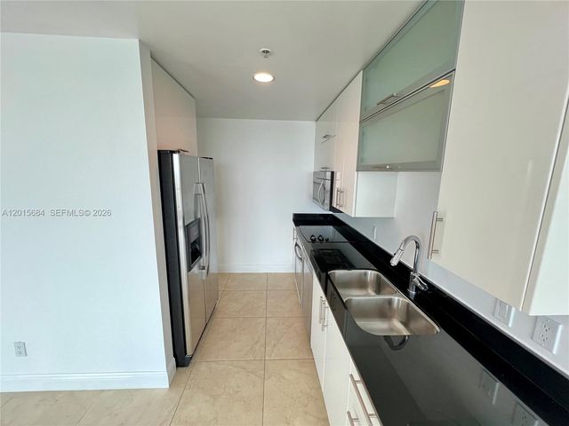 60 SW 13th St 3609, Miami, FL 33130