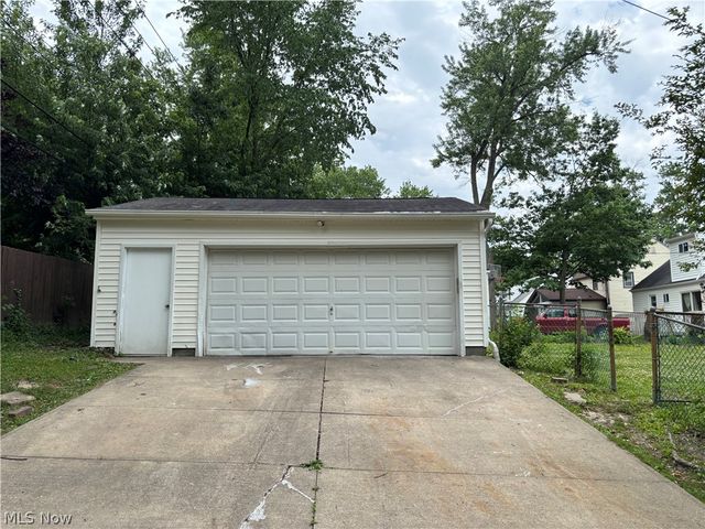 1819 Maywood Road, South Euclid, OH 44121